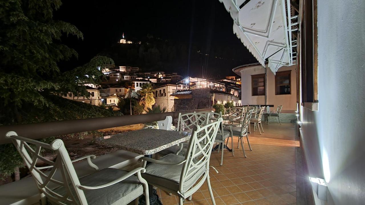 Master Hotel Berat Exterior foto
