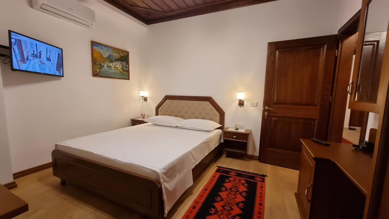 Master Hotel Berat Exterior foto